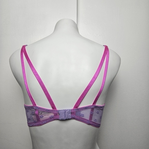 Victorias secret bra padded no wire 38C - Picture 2 of 5